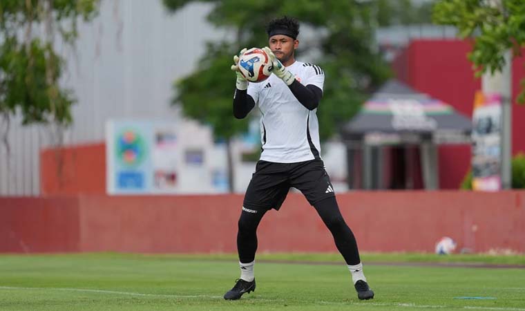 TC di Thailand, Begini Kata Kiper Persija Aqil Savik