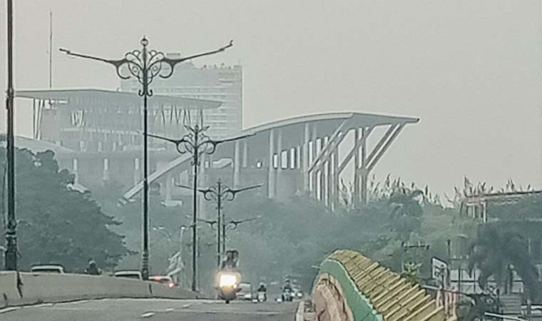 Kabut Asap Memburuk, Siswa PAUD hingga SMP di Pekanbaru Kembali Belajar dari Rumah