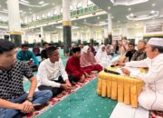 Tangis Haru di Masjid Raya An Nur, 5 Orang Resmi Jadi Mualaf usai Salat Jumat