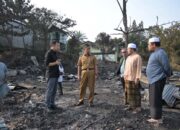290 Asrama Terbakar, Santri Ponpes Syekh Burhanuddin Kini Tinggal di Tenda Darurat