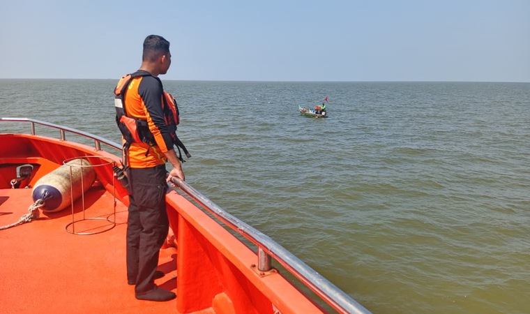 Kapal TKI Tujuan Malaysia Terbalik di Perairan Rupat, 3 Orang Masih Hilang