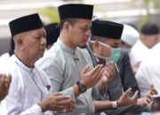 Wali Kota Pekanbaru Salat Istisqa, Doakan Hujan Turun dan Karhutla Segera Berakhir