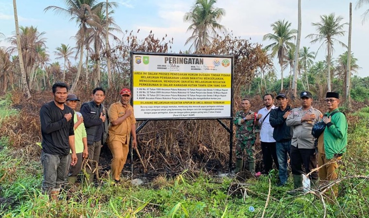 Lahan Bekas Terbakar Dipasangi Plang Larangan, Polda Riau Putus Keuntungan dari Karhutla