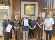 Kejari Pekanbaru Hentikan Penuntutan Kasus Pencurian Dua Ponsel Lewat Restorative Justice, Tersangka Dibebaskan