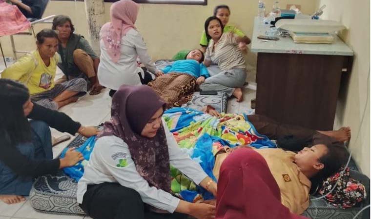 81 Siswa SMK Negeri 1 Tapung Hulu Diduga Keracunan Usai Santap Menu MBG
