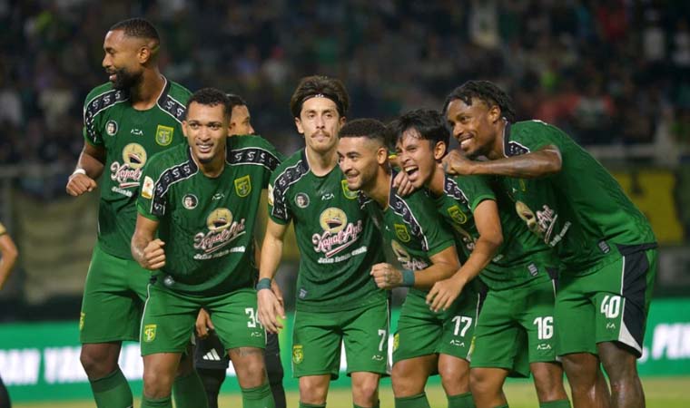 Bernardo Tavares Genjot Fisik dan Kontrol Emosi Persebaya Jelang Super League 2026/27