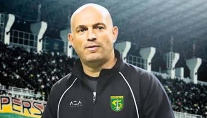 Bernardo Tavares Genjot Intensitas Latihan Persebaya di Thailand