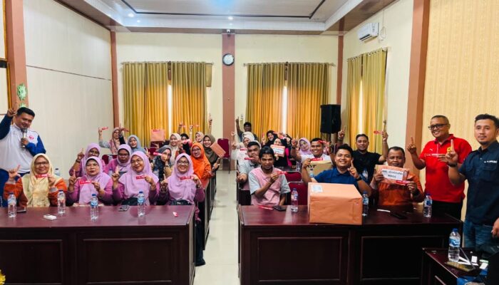 Tekan Risiko Kecelakaan, Honda Hayati Edukasi Warga Lubuk Basung Berkendara Aman