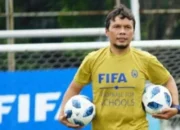 Coach Dian Jadi Satu-satunya Wakil Sumbar di FIFA MA Educator Pathway Assessment