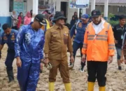 Pemko Padang Targetkan Pembersihan 92 Sekolah Terdampak Pascabanjir Selesai dalam 2 Hari
