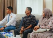 Demi Lihat Anak di Istana, Ibu Paskibraka Siak Nekat Naik Pesawat