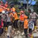 Tim SAR gabungan telah menemukan korban bernama Agusra dalam kondisi meninggal dunia pada Jumat sekitar pukul 11.00 WIB di belakang Kantor Bupati Solok, Sumatera Barat, Jumat (25/9/2026). ANTARA/Fandi Yogari