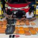 Tiga pelaku dan barang bukti 44 kg ganja saat diamankan BNNP Sumbar, Minggu (6/9/2006). (dok. BNNP)