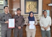 Kejari Pekanbaru Hentikan Perkara IRT Pengambil 190 Kg Berondolan Sawit Lewat Restorative Justice