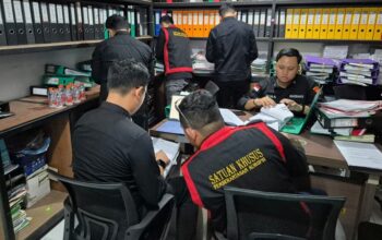 Usai Periksa 13 Saksi, Kejari Meranti Geledah Kantor Bupati Terkait Dugaan Korupsi BBM