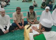 Tangis Haru Warnai 5 Orang Mengucapkan Syahadat di Pekanbaru