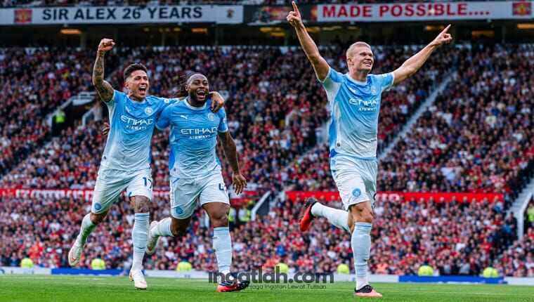 Hanya 10 Pemain, Manchester City Bungkam Manchester United di Kandang