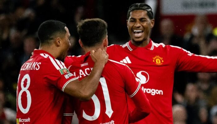 MU Hancur di Old Trafford! Brighton Balikkan Keadaan Setelah Tertinggal 2 Gol