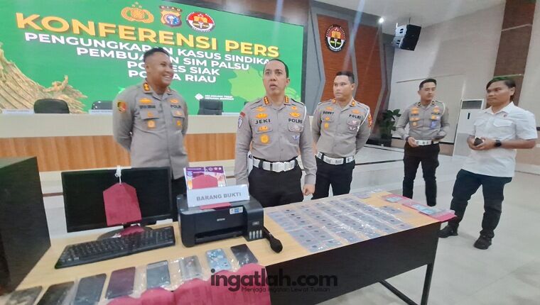 Sindikat SIM Palsu yang Ditangkap Polres Siak Ternyata Gunakan AI dan SIM Bekas