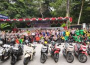 71 Paket Sembako dan Helm SNI Dibagikan Ditlantas Polda Riau kepada Ojol