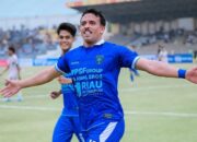 Gamaroni Borong Dua Gol, PSPS Pekanbaru Tekuk Persiraja 2-1