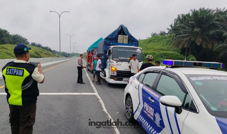 PJR Tol Permai Amankan Terduga Pelaku Pengeroyokan Pengemudi Truk