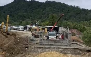 Jembatan Bailey Pasca Galodo Solok Sudah Dibuka, Hanya untuk Kendaraan di Bawah 5 Ton. (ist)