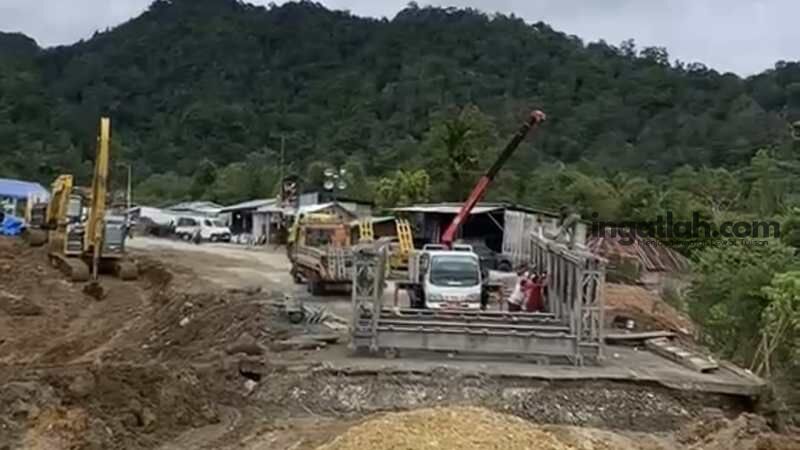 Jembatan Bailey Pasca Galodo Solok Sudah Dibuka, Hanya untuk Kendaraan di Bawah 5 Ton. (ist)