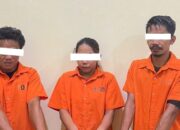 Polisi Gerebek Rumah di Senggoro Bengkalis, 3 Pelaku diamankan, 4 Paket Sabu Disita