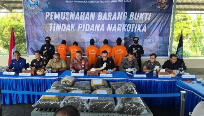 Ganja 73 Kg Dibongkar BNNP Sumbar, Ada Jejak Narapidana dan Dosen