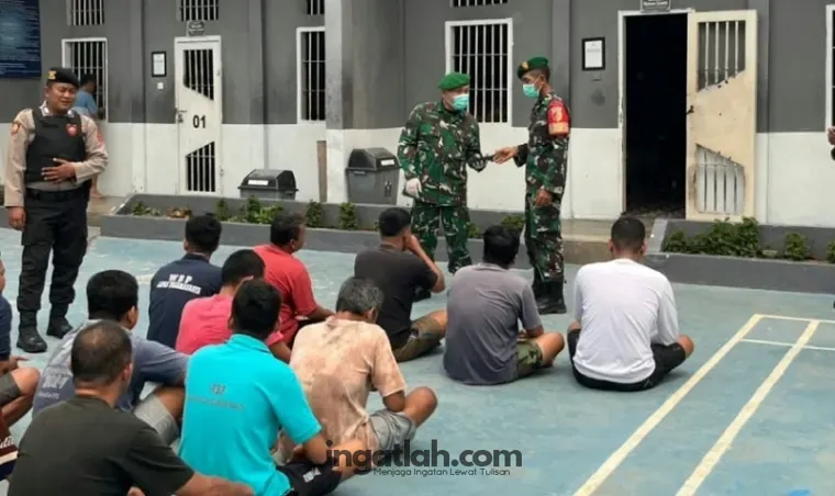 Razia Gabungan, Perketat Pengawasan Lapas Dharmasraya, Kamar Warga Binaan dan Gelar Tes Urine