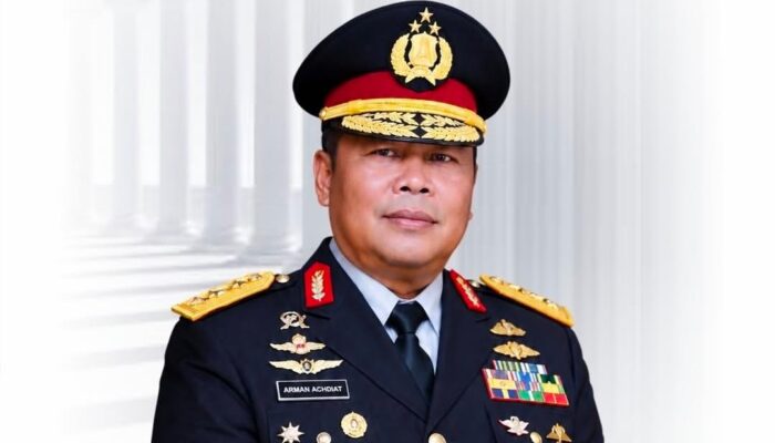 Resmi Jadi Kapolda Riau, Irjen Arman Achdiat: Jangan Sakiti Masyarakat