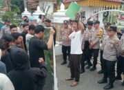Puluhan Pemuda Geruduk DPRD Pekanbaru, Desak Pemeriksaan Dugaan Pelanggaran Etik Anggota Dewan