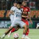 Babak Pertama Tanpa Gol, PSPS Lebih Tajam dari Semen Padang FC