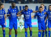 Persib Bandung Hadapi 3 Kompetisi, Begini Kata Luka Menalo