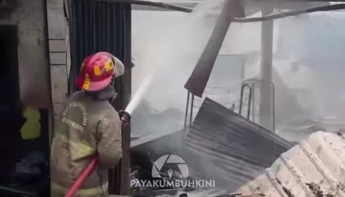 Sehari Jelang Pesta, Rumah dan Toko di Limapuluh Kota Hangus Terbakar