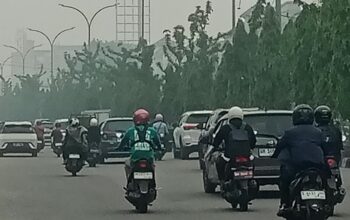 Hotspot Sumatera Melonjak 4.806 Titik, Riau Terpantau 16 Titik