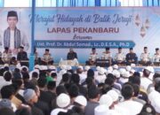 Kunjungi Lapas Pekanbaru, UAS Motivasi 1.900 Warga Binaan untuk Berbenah Diri